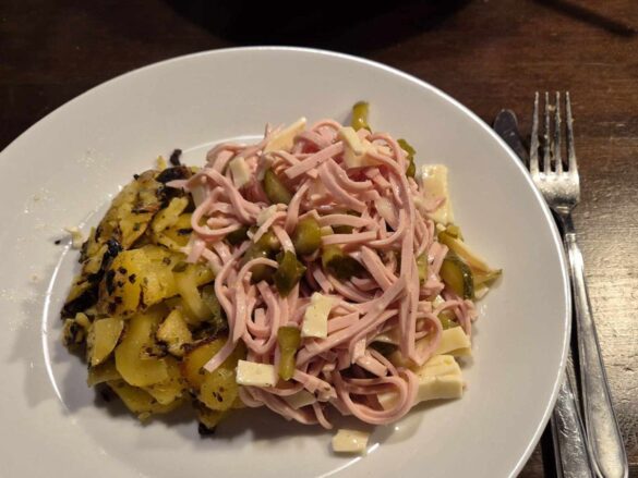 Wurstsalat & Bratkartoffeln